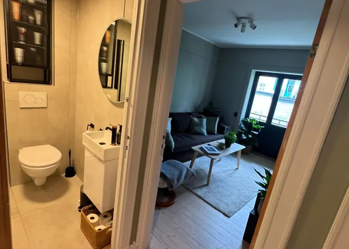 Pa Ovre Gruenerlokka * Oslo